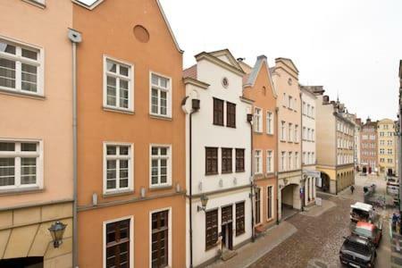 River Side Old Town * Gdansk